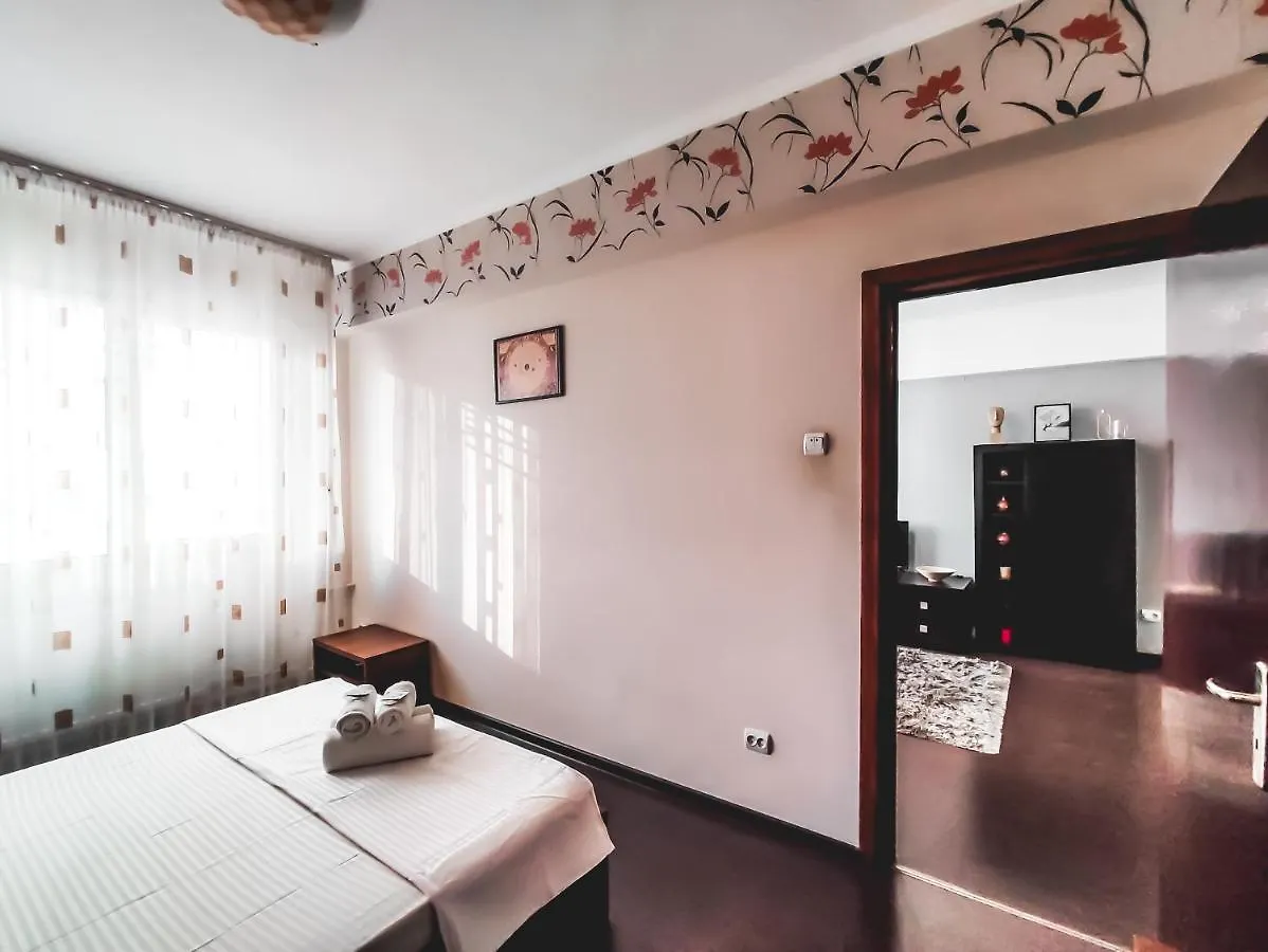 Parliament 1Br Apartment W Self Check In Бухарест 0*,  Румыния