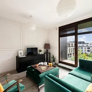 waw-apartamenty-wilanw-sarmacka.warsawhotelspoland.com/