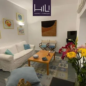Vicolo San Trifone By Hili Apartment Rome